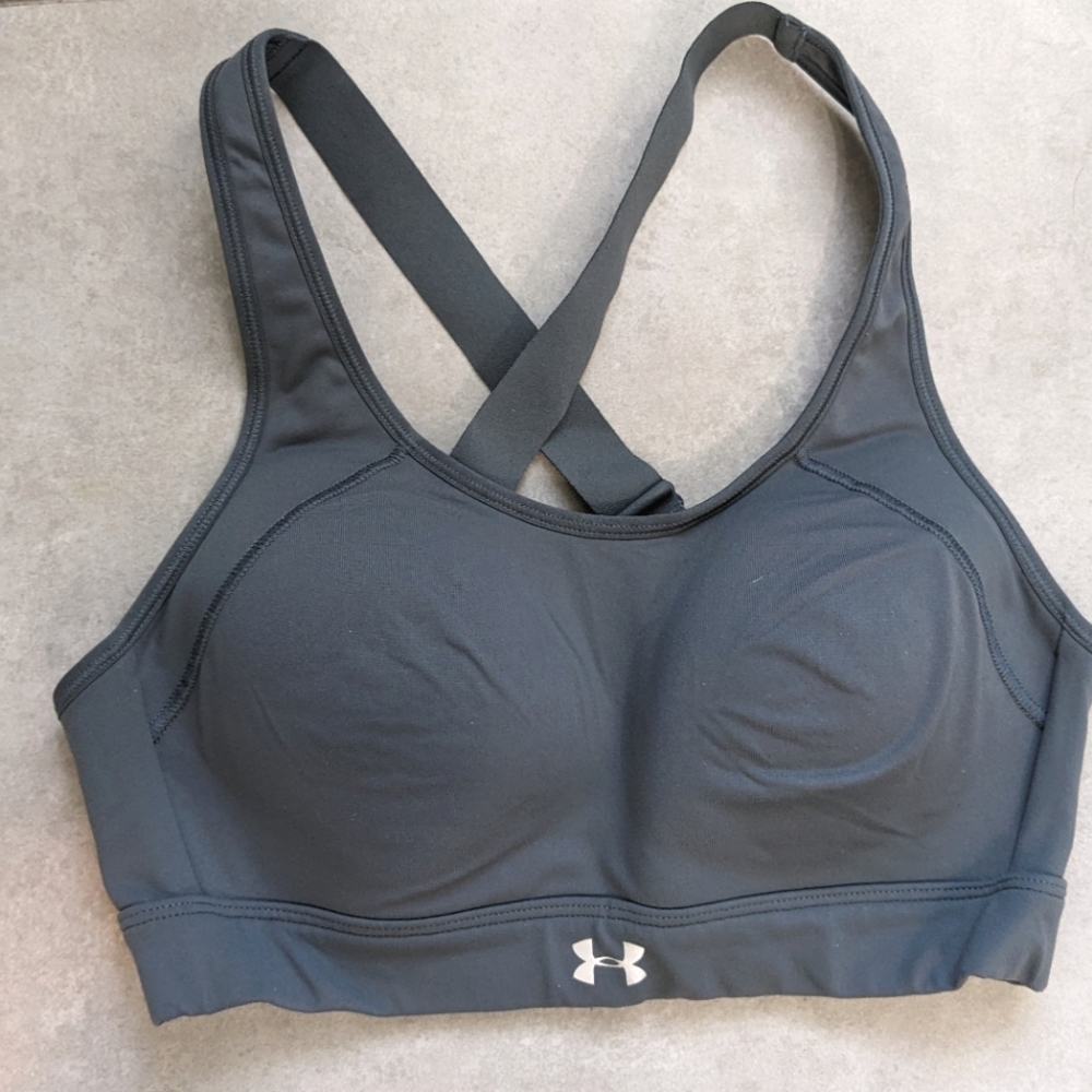 Under Armour high impact adjustable sports bra, Medium